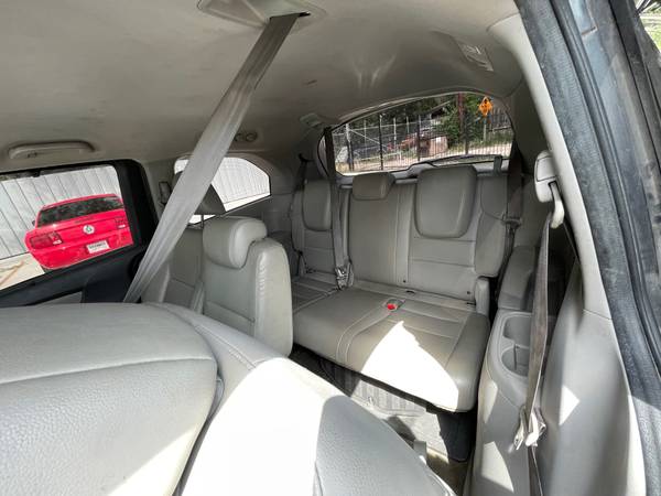 2012 HONDA ODYSSEY EXL - - by dealer - vehicle for sale in San Antonio, TX – photo 17