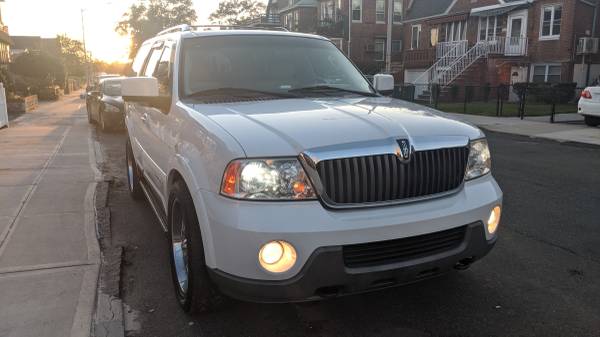 2004 Lincoln Navigator Ultimate for sale in Brooklyn, NY – photo 2