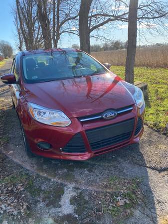 2013 Ford Focus - cars & trucks - by owner - vehicle automotive sale for sale in Bowling Green , KY – photo 2