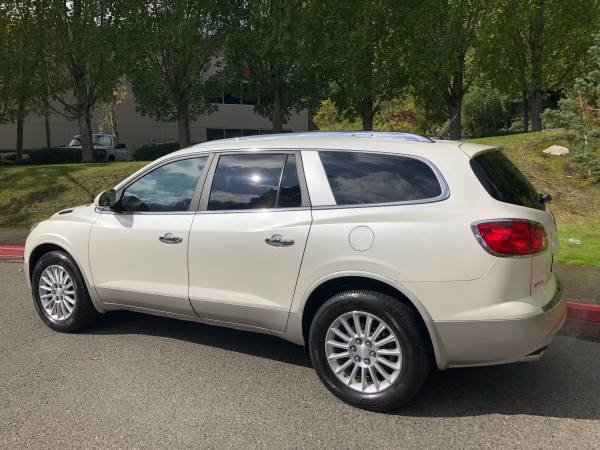 2012 Buick Enclave AWD --Third Row, Clean title, Local Trade-- for sale in Kirkland, WA – photo 7