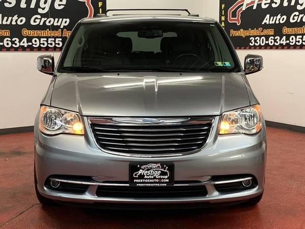 *2015* *Chrysler* *Town Country* *Touring-L* -* 100% Approvals!* for sale in Tallmadge, OH – photo 2