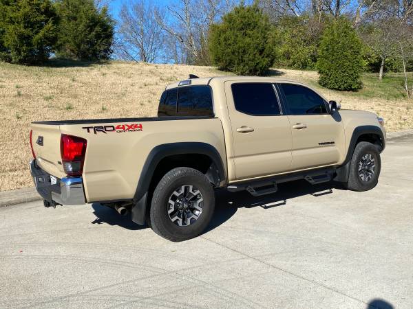 2019 Toyota Tacoma TRD Off Road 4x4 1-Owner Carfax Certified - cars... for sale in Franklin, KY – photo 12