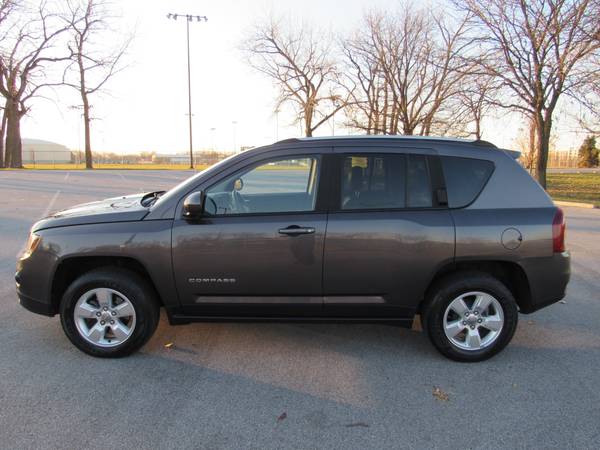 2016 JEEP COMPASS*WARRANTY*AUX*ONLY 63K MILES**HEATED... for sale in Highland, IL – photo 8