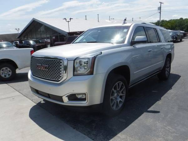 2015 GMC Yukon XL 4WD 4dr Denali open late for sale in Lees Summit, MO – photo 3