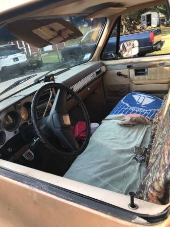 1987 Chevy Silverado V8 for sale in Elizabethton, TN – photo 3