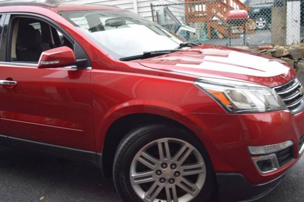 *2014* *Chevrolet* *Traverse* *LT AWD 4dr SUV w/1LT* - cars & trucks... for sale in Paterson, PA – photo 10
