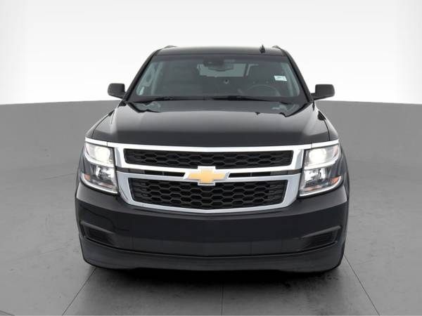 2019 Chevy Chevrolet Suburban LT Sport Utility 4D suv Black -... for sale in Bakersfield, CA – photo 17
