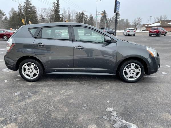 2010 Pontiac Vibe 4dr HB AWD - - by dealer - vehicle for sale in Shawano, WI – photo 5