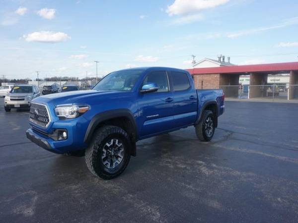 2018 Toyota Tacoma TRD Off Road Double Cab 5 Bed V6 4x4 AT (Natl) for sale in Greenville, PA – photo 3