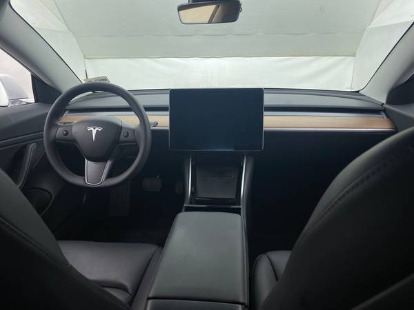 2019 Tesla Model 3 Standard Range Sedan 4D sedan White - FINANCE -... for sale in Oakland, CA – photo 23