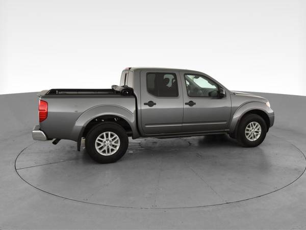 2017 Nissan Frontier Crew Cab SV Pickup 4D 5 ft pickup Gray -... for sale in Easton, PA – photo 12