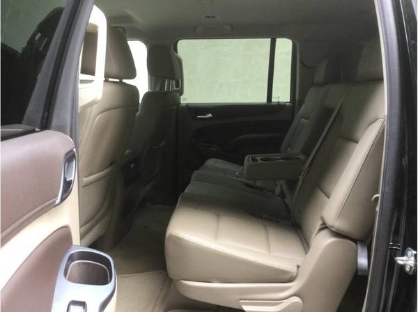 2015 Chevrolet Suburban LT 4x4*3RD ROW!*FOOTBALL DAD APPROVED*CALL US* for sale in Hickory, NC – photo 7