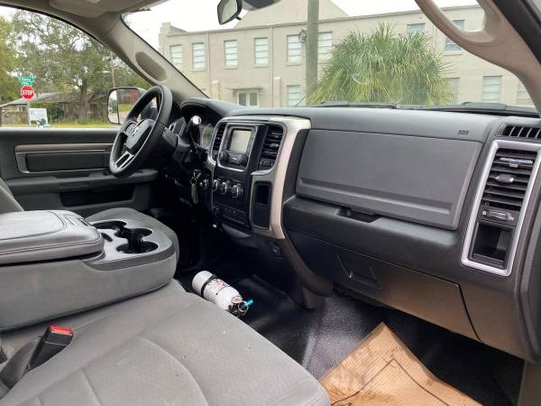 2018 RAM Ram Pickup 2500 Big Horn 4x4 4dr Crew Cab 6.3 ft. SB Pickup... for sale in TAMPA, FL – photo 16