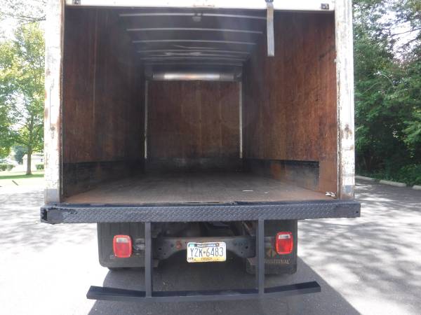 Ford F700 18 foot boc Truck**1 owner for sale in Newtown, PA – photo 3