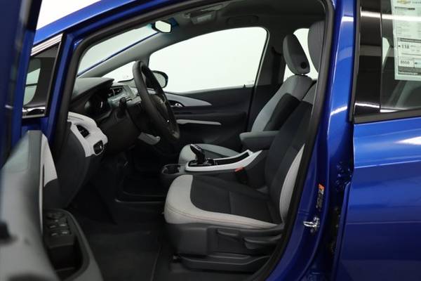 NEW Blue 2020 Chevrolet BOLT EV LT *EPA 259 MILES OF RANGE - CAMERA*... for sale in Clinton, MO – photo 4