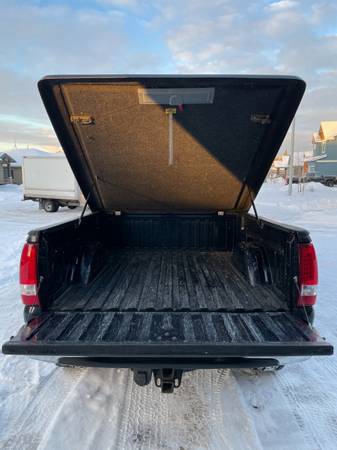 2006 GMC Sierra SLT / Low Miles / Heated Leather Seats / Sunroof -... for sale in Anchorage, AK – photo 23