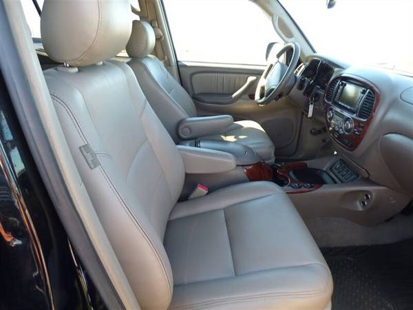 2006 TOYOTA SEQUOIA LIMITED LEATHER SUNROOF CAPTAIN CHAIRS - cars & for sale in San Diego, CA – photo 21