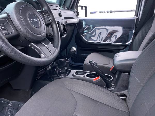 2014 Jeep Wrangler Unlimited Sport S SUV 4D suv Blue - FINANCE... for sale in Revere, MA – photo 22