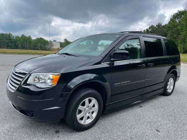 2008 Chrysler Town & Country Wheelchair Van - - by for sale in Newnan, GA – photo 7