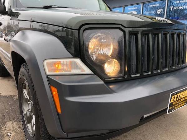 2010 Jeep Liberty RENEGADE - - by dealer - vehicle for sale in Des Moines, IA – photo 8