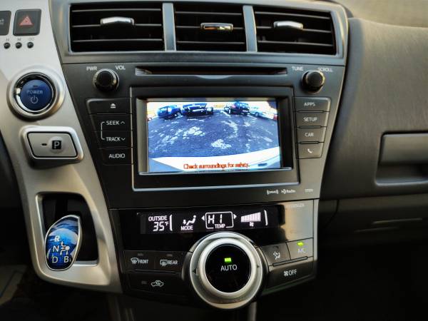 *1-OWNER* 2014 TOYOTA PRIUS V WAGON III NAVIGATION ENTUNE APP CAMERA... for sale in Syracuse, NY – photo 10