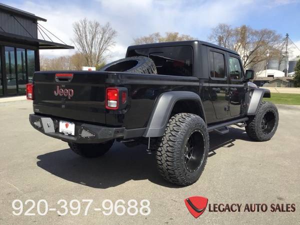 2020 JEEP GLADIATOR RUBICON - - by dealer - vehicle for sale in Jefferson, WI – photo 21
