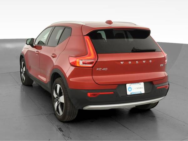 2019 Volvo XC40 T5 Momentum Sport Utility 4D suv Red - FINANCE... for sale in Van Nuys, CA – photo 8