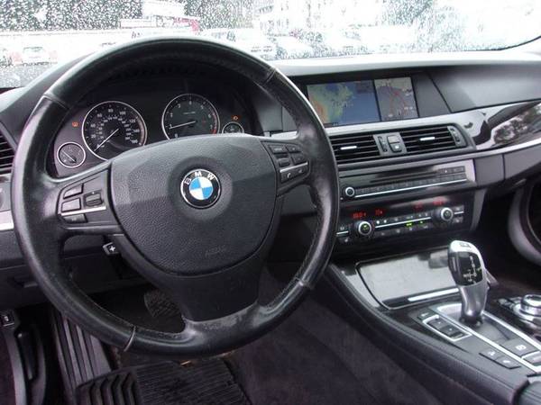2012 BMW 528xi/NAV/ALL CREDIT is APPROVED@Topline... - cars & trucks... for sale in Haverhill, MA – photo 8