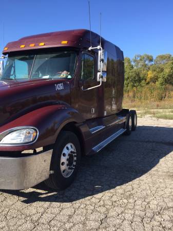 freightliner columbia for sale in Cudahy, IL – photo 16