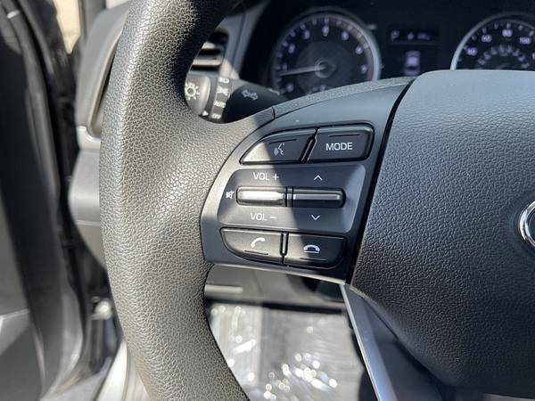 2019 Hyundai Elantra 4d Sedan Limited - - by dealer for sale in Cincinnati, OH – photo 11