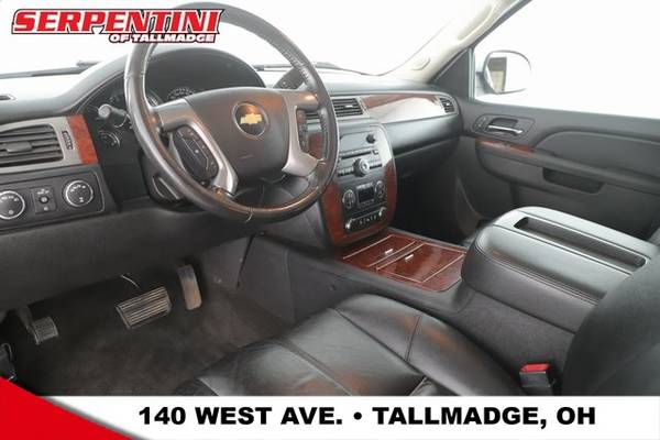 2013 Chevy Chevrolet Avalanche 1500 LT pickup Silver Ice Metallic -... for sale in Tallmadge, OH – photo 10