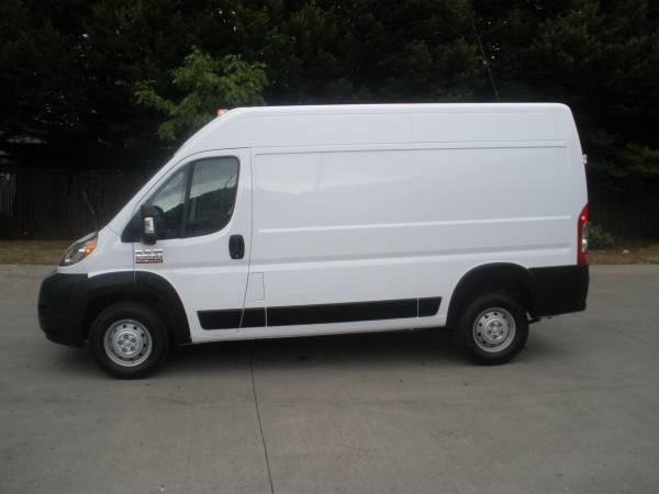 CHEVROLET EXPRESS CARGO VAN - - by dealer - vehicle for sale in Portland, OR – photo 2