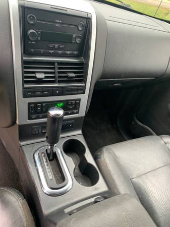 2007 Mercury Mountaineer AWD HEATED SEATS - cars & trucks - by owner... for sale in Monticello, IN – photo 4