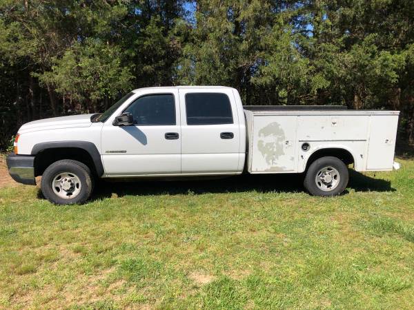 2007 Chevrolet Silverado 2500 Utility bed for sale in Other, NC