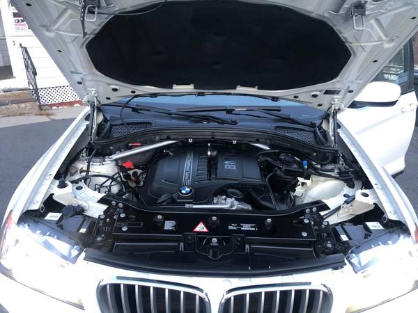 11 BMW X3 3.5i AWD! PANO ROOF! LOADED! 5YR/100K WARRANTY INCLUDED -... for sale in Methuen, MA – photo 23