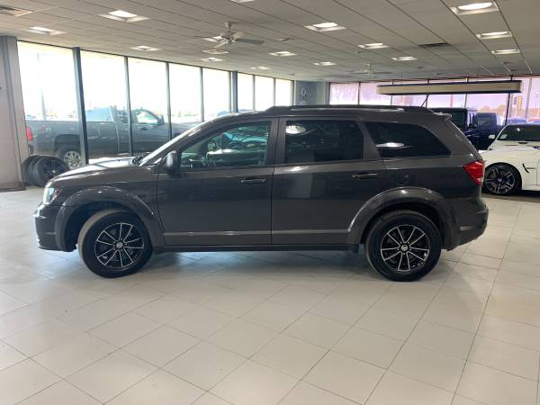2017 Dodge Journey SE - - by dealer - vehicle for sale in Springfield, IL – photo 4
