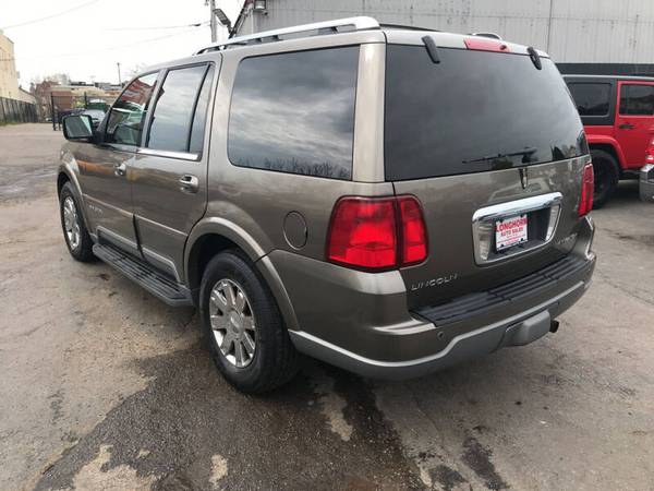 03 LINCOLN NAVIGATOR - - by dealer - vehicle for sale in milwaukee, WI – photo 7