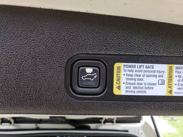 2008 Chevy Suburban LTZ Leather 3RD Row Tow Package DVD... for sale in Okeechobee, FL – photo 15