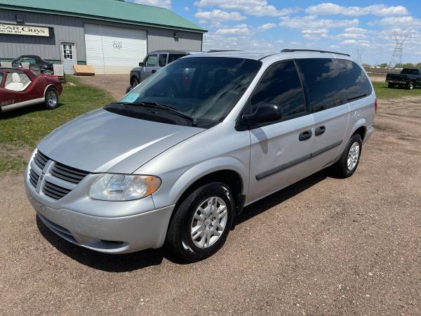2005 Dodge Grand Caravan SE - - by dealer - vehicle for sale in Sioux Falls, SD – photo 2