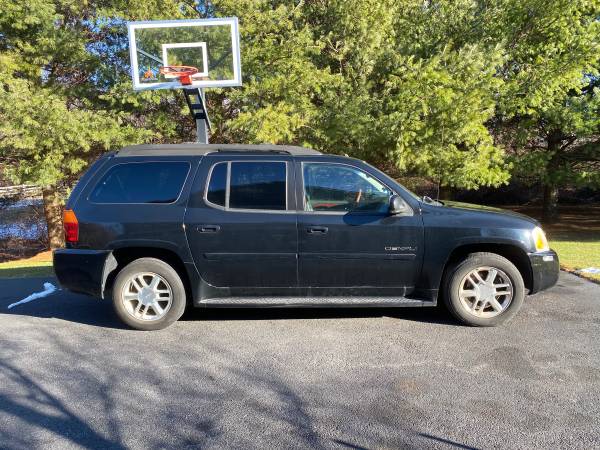 2006 GMC Envoy XL Denali - cars & trucks - by owner - vehicle... for sale in Saunderstown, RI – photo 10