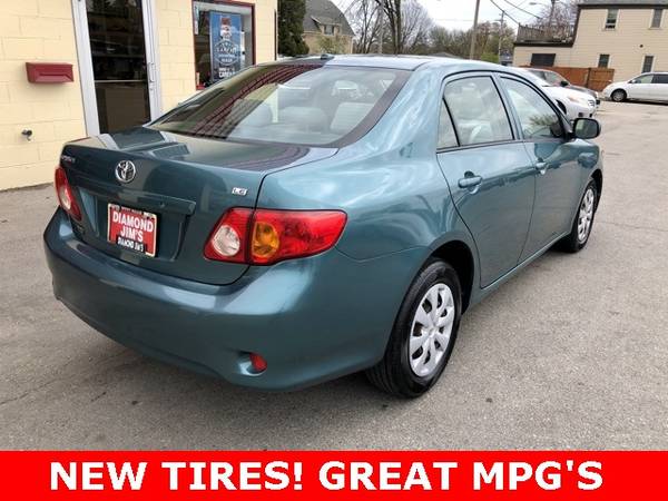 2009 Toyota Corolla LE - - by dealer - vehicle for sale in West Allis, WI – photo 12
