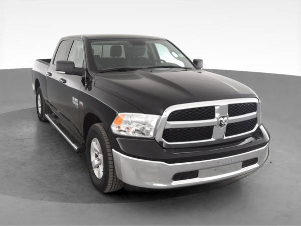 2020 Ram 1500 Classic Crew Cab SLT Pickup 4D 6 1/3 ft pickup Black -... for sale in Arlington, District Of Columbia – photo 16