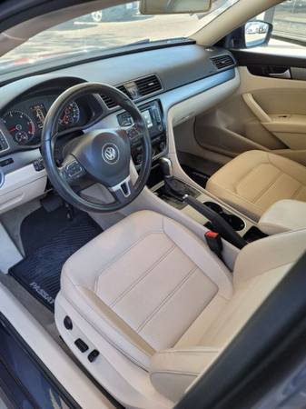 2015 Volkswagen Passat 2.0L TDI SE 4dr Sedan 6A w/Sunroof - cars &... for sale in Sacramento , CA – photo 15