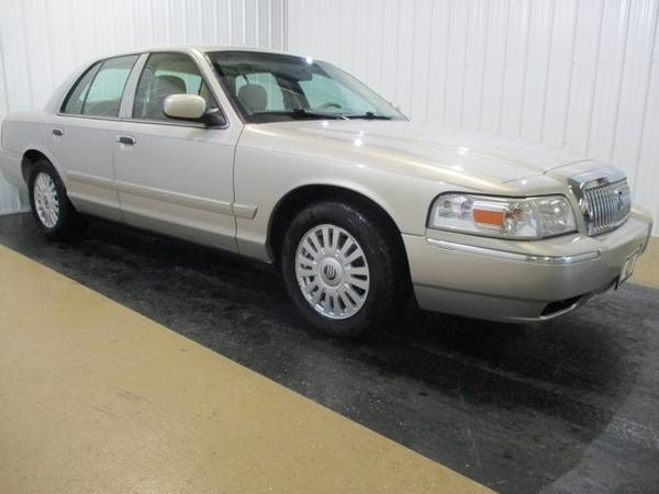 2007 Mercury Grand Marquis 4dr Sdn LS for sale in Wadena, MN – photo 3