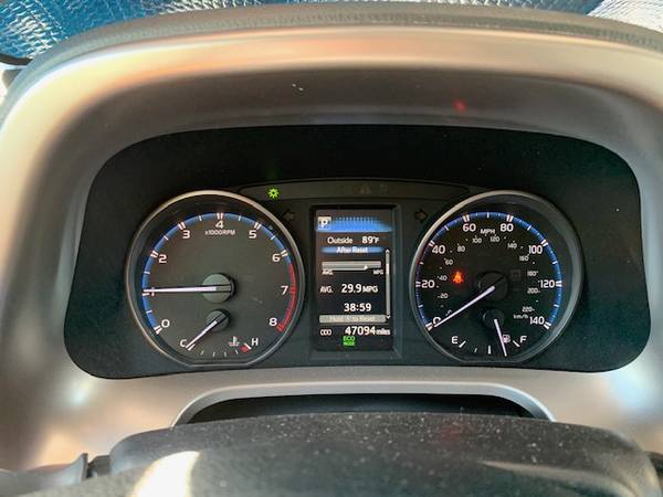 2017 Toyota RAV4 XLE 2WD - cars & trucks - by owner - vehicle... for sale in Big Pine Key, FL – photo 10