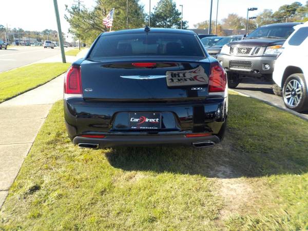 2016 Chrysler 300-Series S, LEATHER, HEATED SEATS, BACK UP CAM,... for sale in Virginia Beach, VA – photo 6