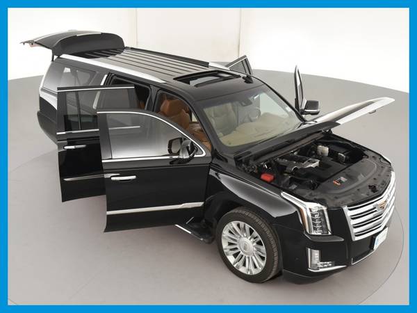 2017 Caddy Cadillac Escalade ESV Platinum Sport Utility 4D suv Black for sale in Chicago, IL – photo 21