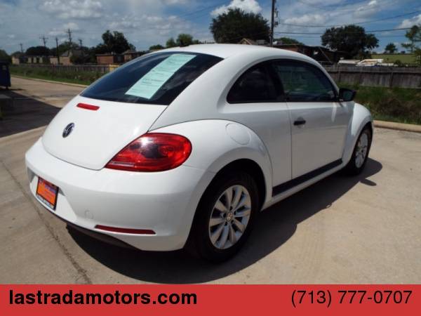 2013 Volkswagen Beetle Coupe 2dr Auto 2.5L Entry 100% IN-HOUSE... for sale in Houston, TX – photo 5