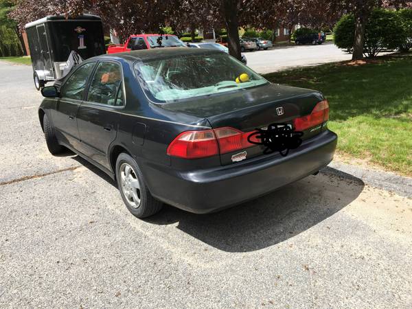 00 Honda Accord DX for sale in leominster, MA – photo 3