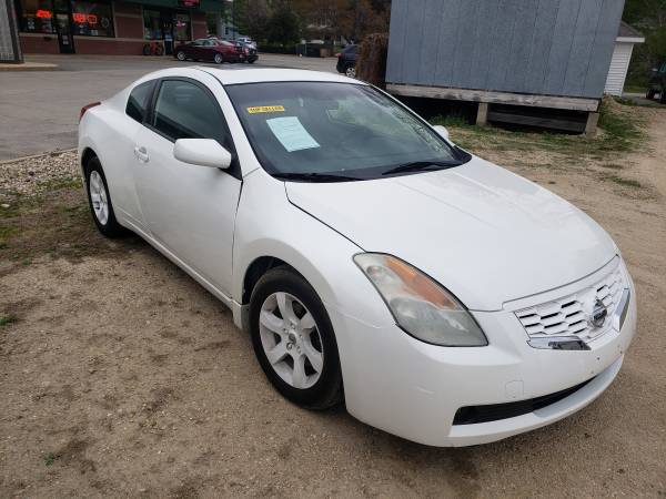 2009 Nissan Altima 2 5 S Cpe - - by dealer - vehicle for sale in Waverly, IA – photo 3